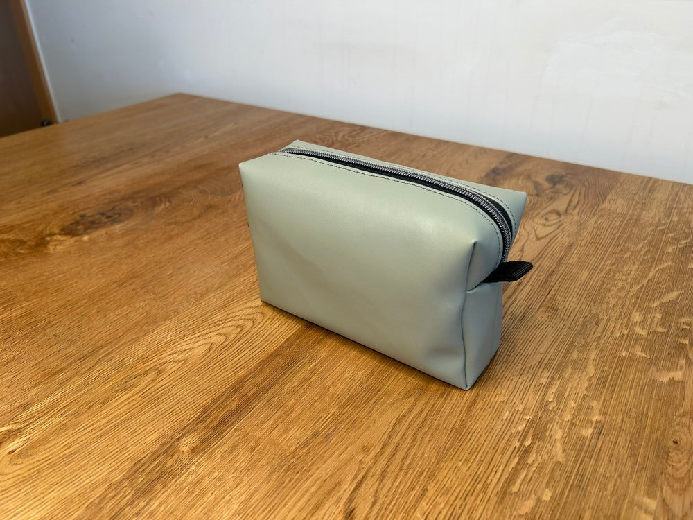 Kosmetiktasche Jadegrün - BenBag GmbH